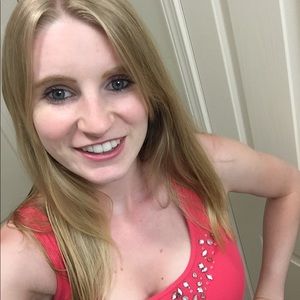 Meet your Posher, Breanna